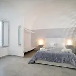 Casa Sant\'Anna